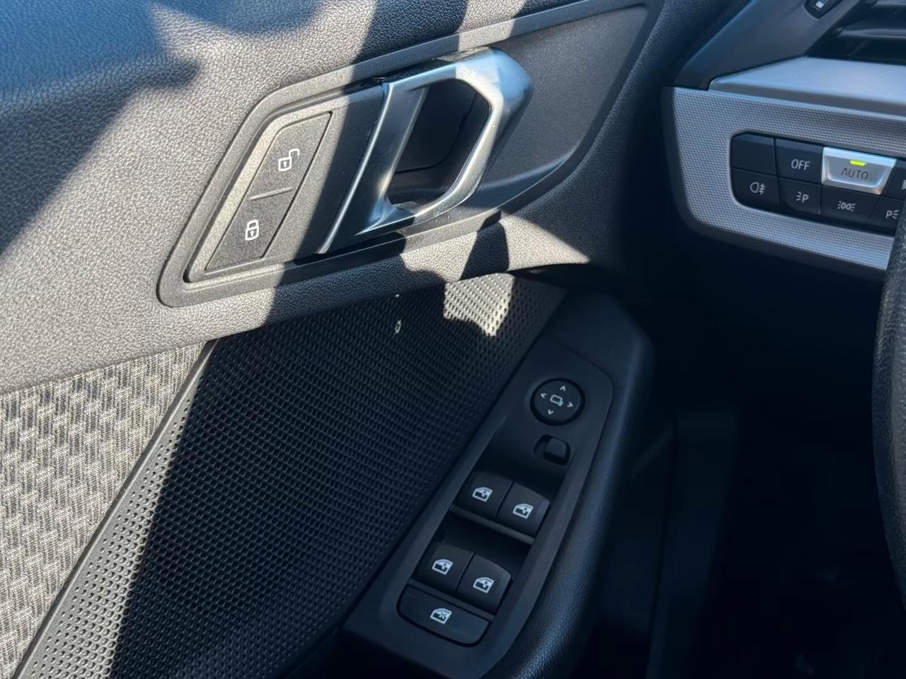 Bmw 116 116d 5p. Advantage