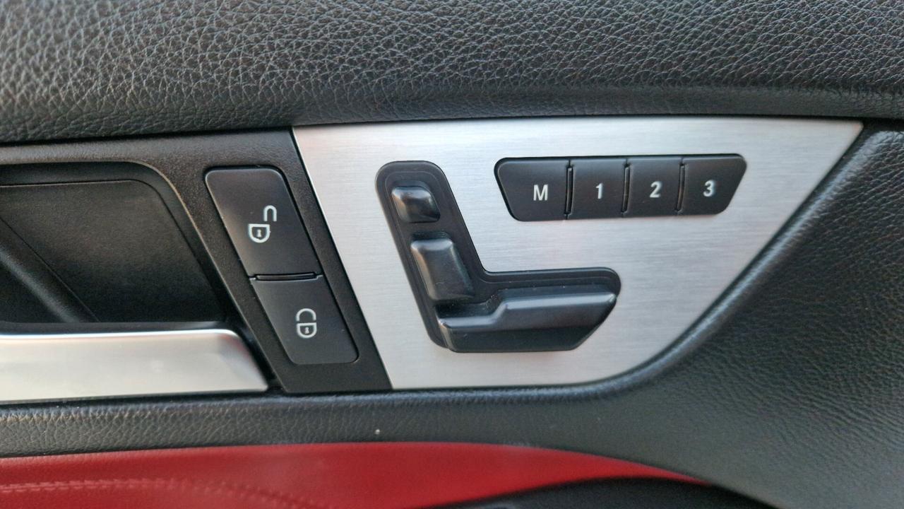 Mercedes-benz C 220 Coupè AMG 220CDI