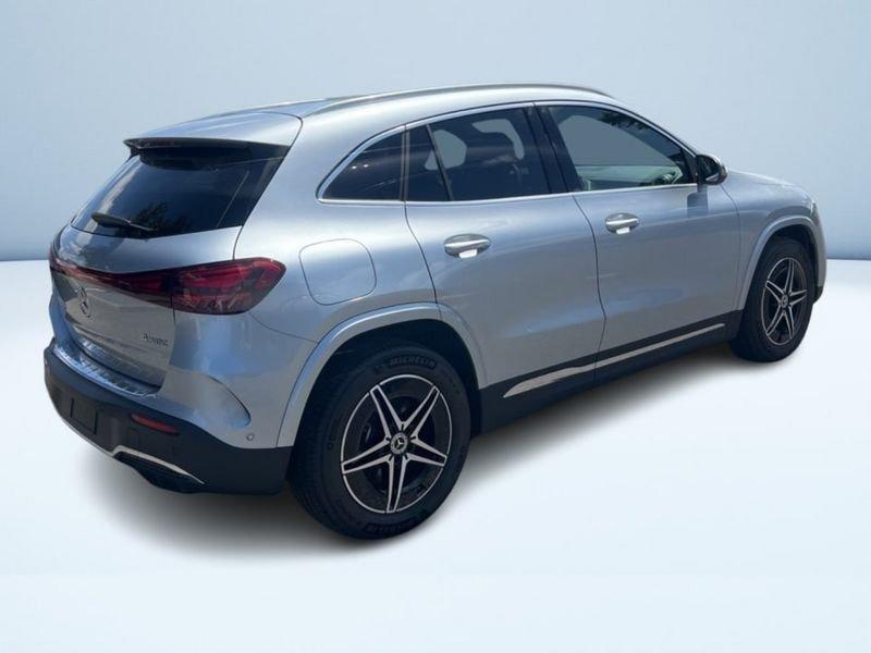 Mercedes-Benz EQA 300 4Matic AMG Line Advanced Digital Edition