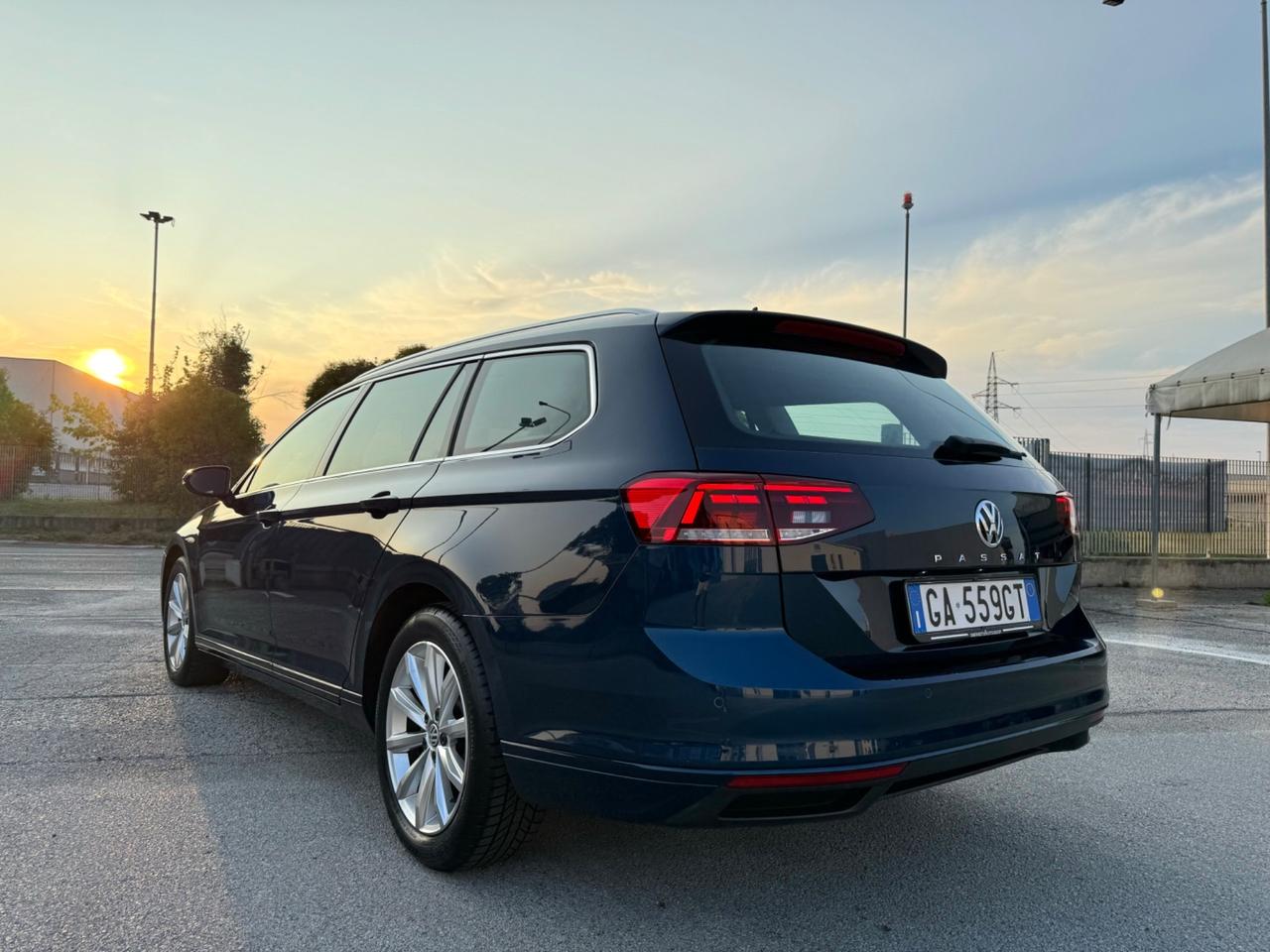 VOLKSWAGEN PASSAT 1.6 Tdi EVO Dsg - Led Navi