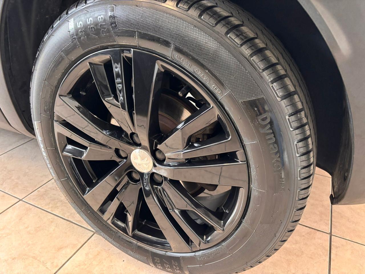 Peugeot 3008 1.2 PureTech Turbo 130 S&S EAT8 GT