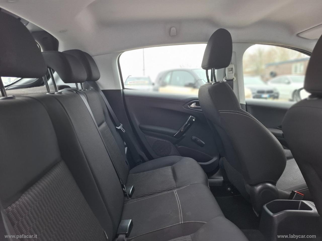 PEUGEOT 208 BlueHDi 75 5p. Allure