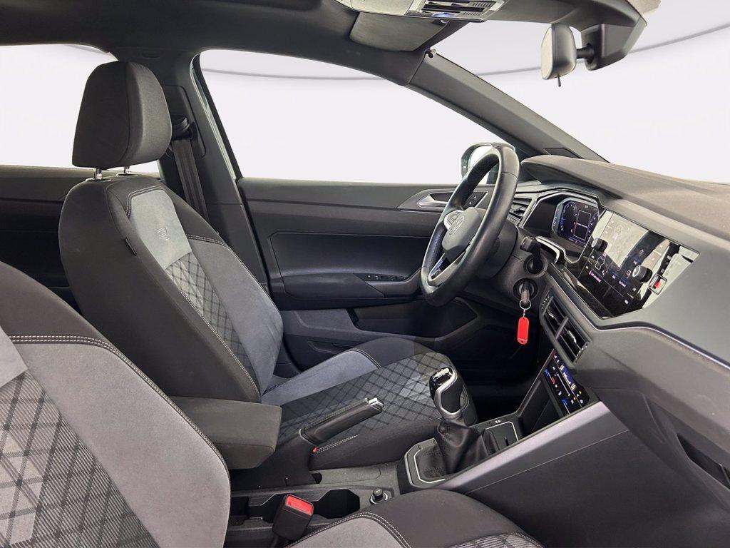 VOLKSWAGEN Taigo 1.0 tsi r-line 110cv del 2023