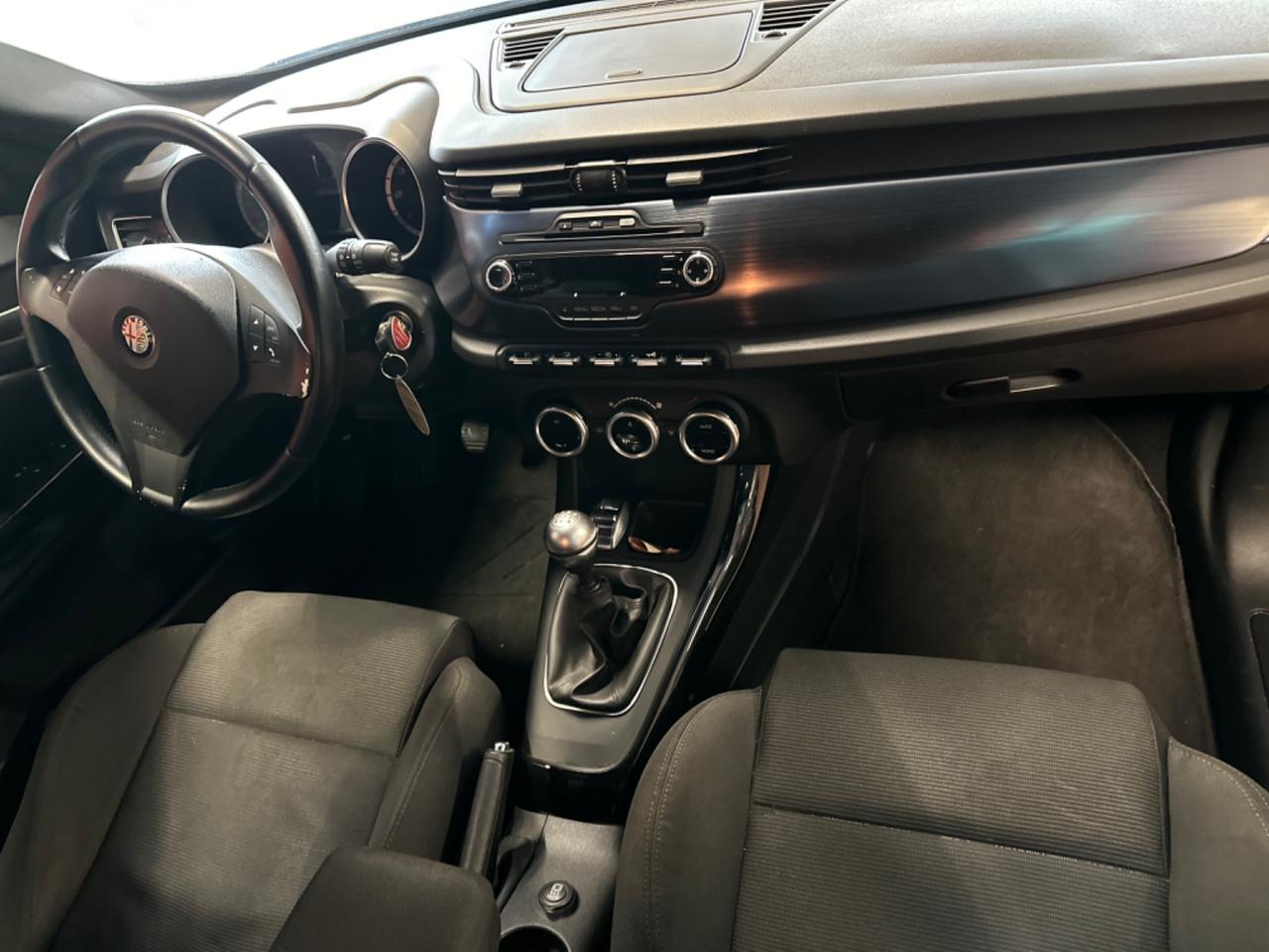 Alfa Romeo Giulietta 2.0 JTDm-2 140 CV Distinctive