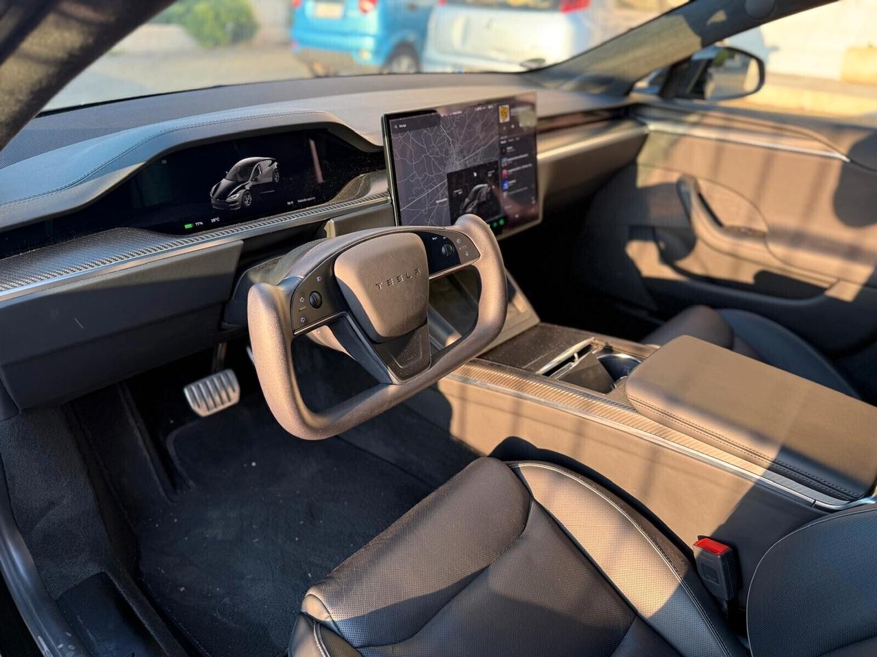 Tesla Model S 1020 cavalli Plaid