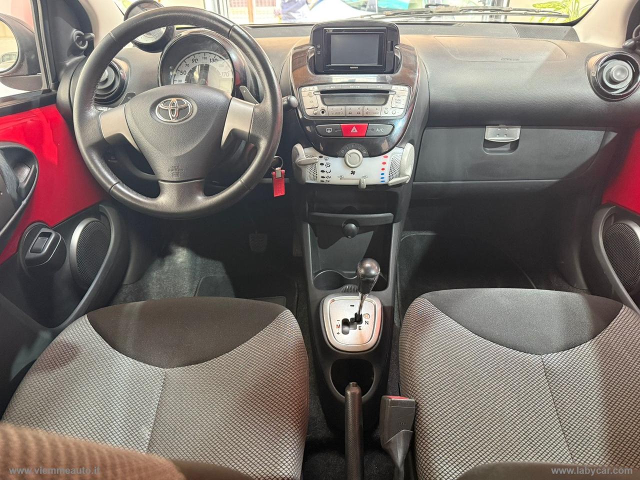 TOYOTA Aygo 1.0 12V VVT-i 5p.Cool Soda Conn.MMT