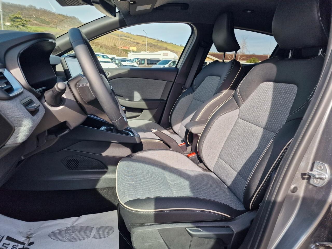 Renault Clio TCe 90 CV Techno "Promo Guida Sereno"