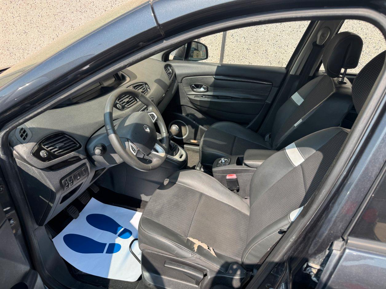 Renault Scenic X-Mod 1.5 dci Dynamique 110cv