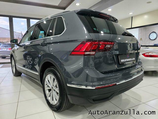 VOLKSWAGEN Tiguan 2.0 TDI 150CV SCR DSG Life - Fari Led