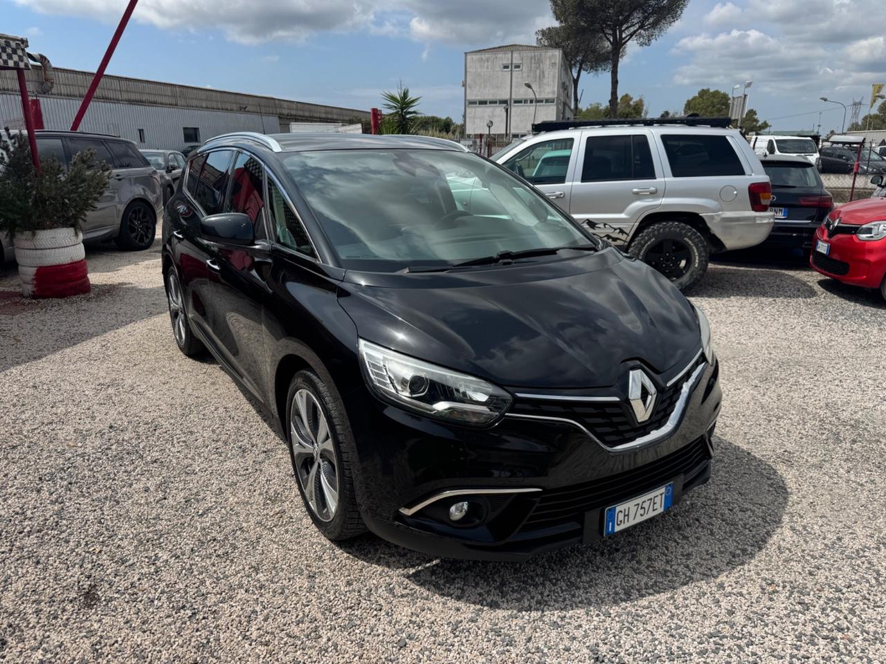 Renault Grand Scenic dCi 8V 110 CV EDC 7 POSTI