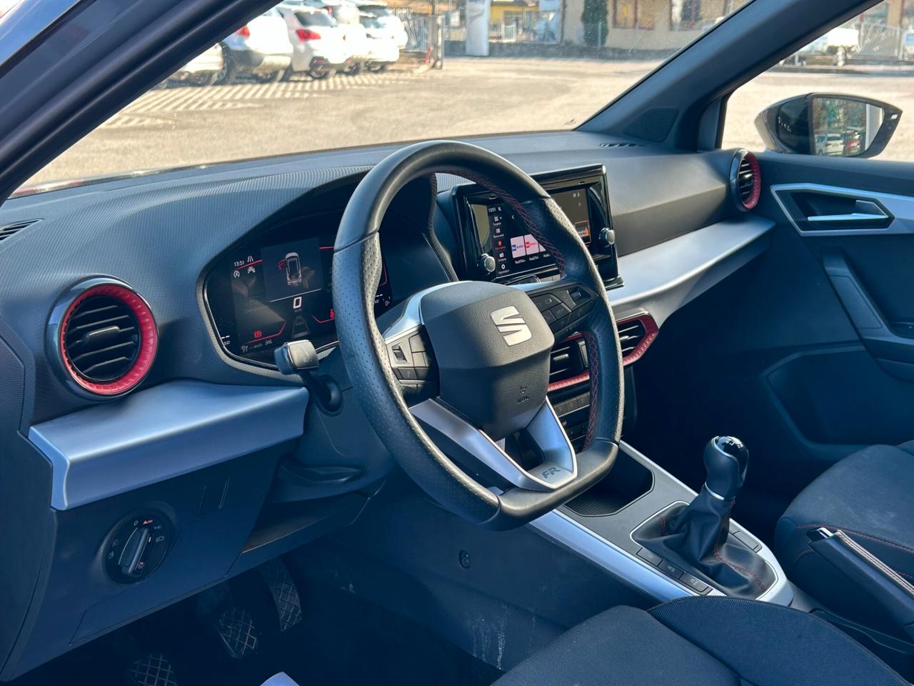 Seat Arona 1.0 EcoTSI FR "SOLI 13.000 KM"