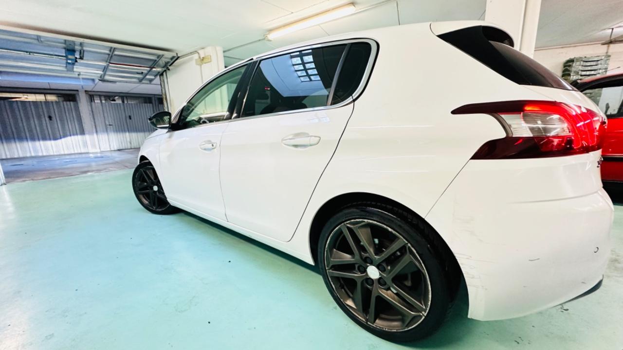 Peugeot 308 1.6 e-HDi 115 CV . GT Line.anche per neopatentati