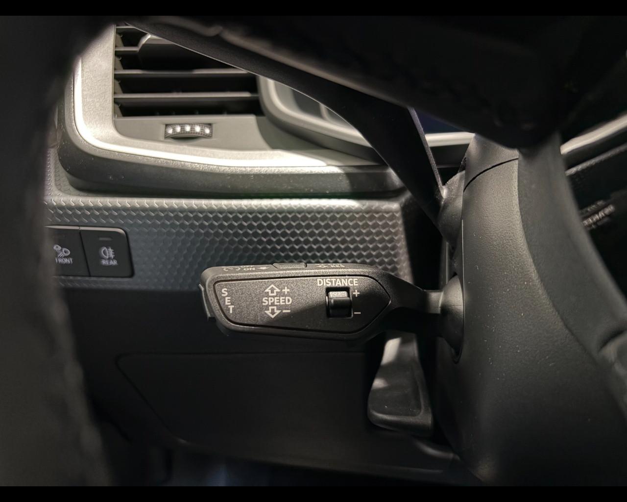 AUDI A1 SPORTBACK 30 TFSI S-TRONIC S LINE EDITION