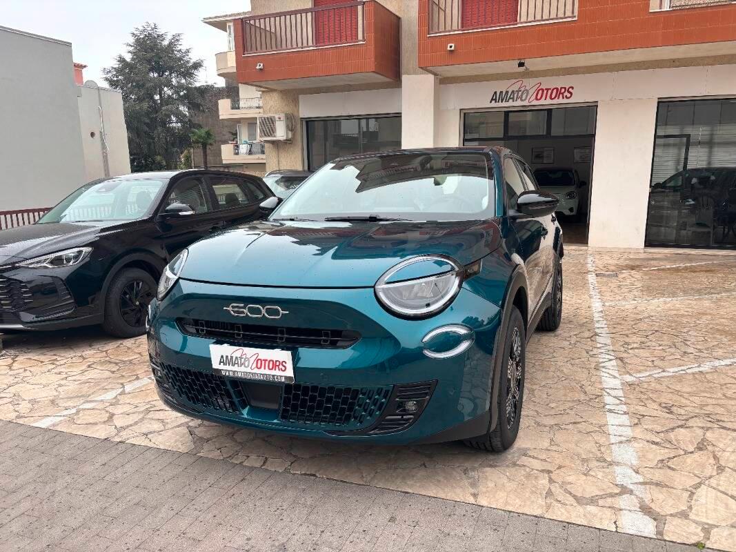 Fiat 600 1.2 hybrid Icon 110cv auto