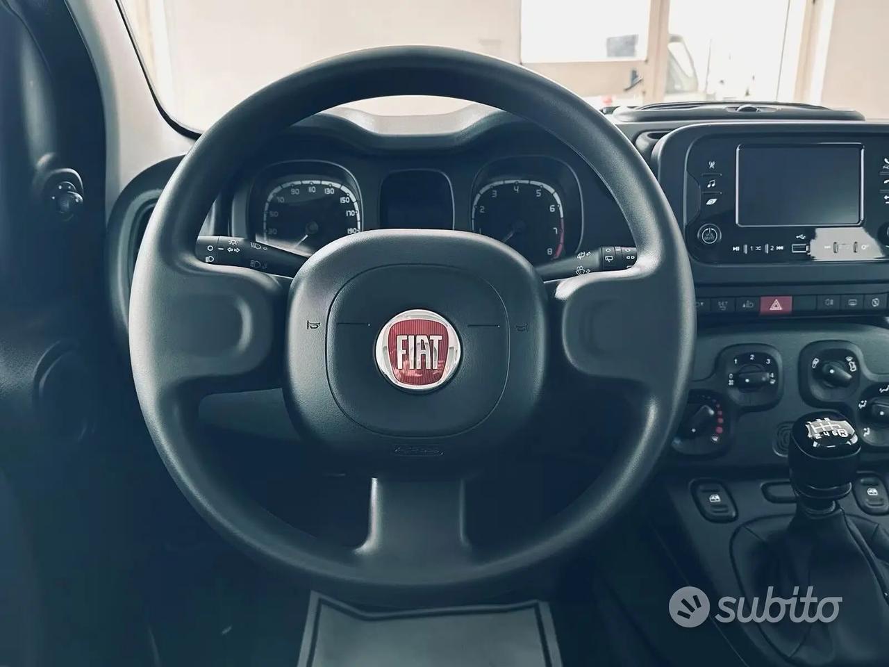 Fiat Panda 1.0 Hybrid SENZA VINCOLI 14.000km 2024