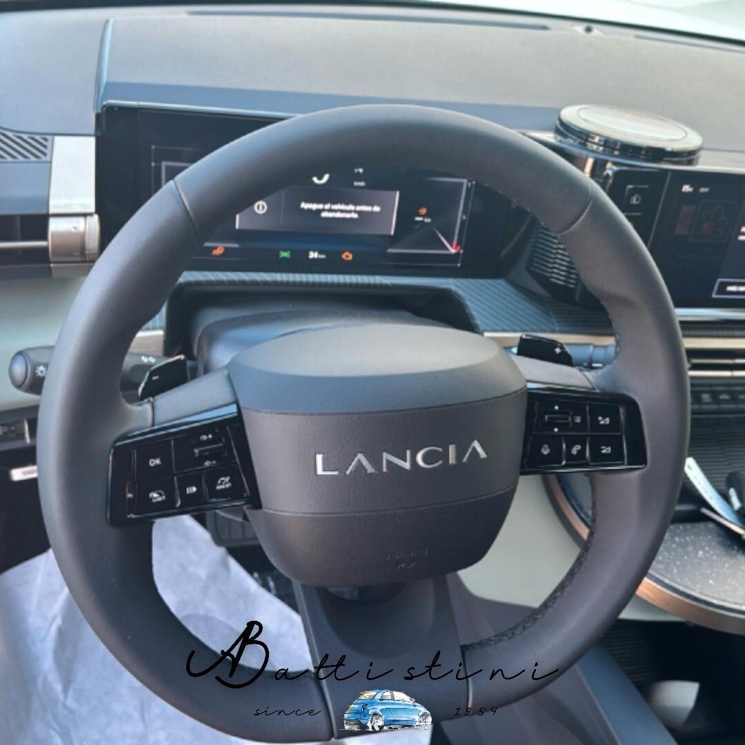 Lancia Ypsilon Hybrid e-DCT