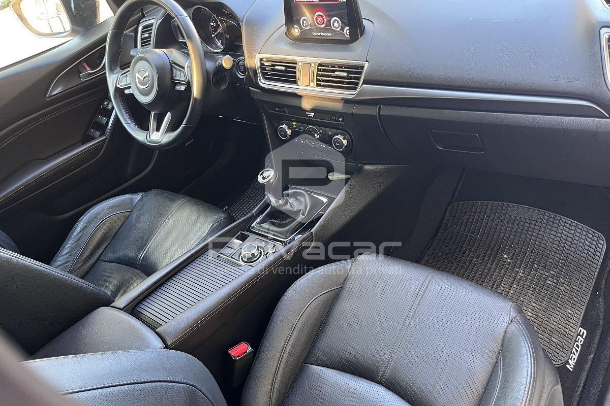 MAZDA Mazda3 1.5 Skyactiv-D Exceed