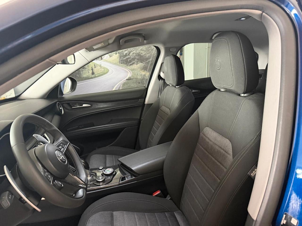 Alfa Romeo Stelvio 2.2 Turbodiesel 210 CV AT8 Q4 Executive