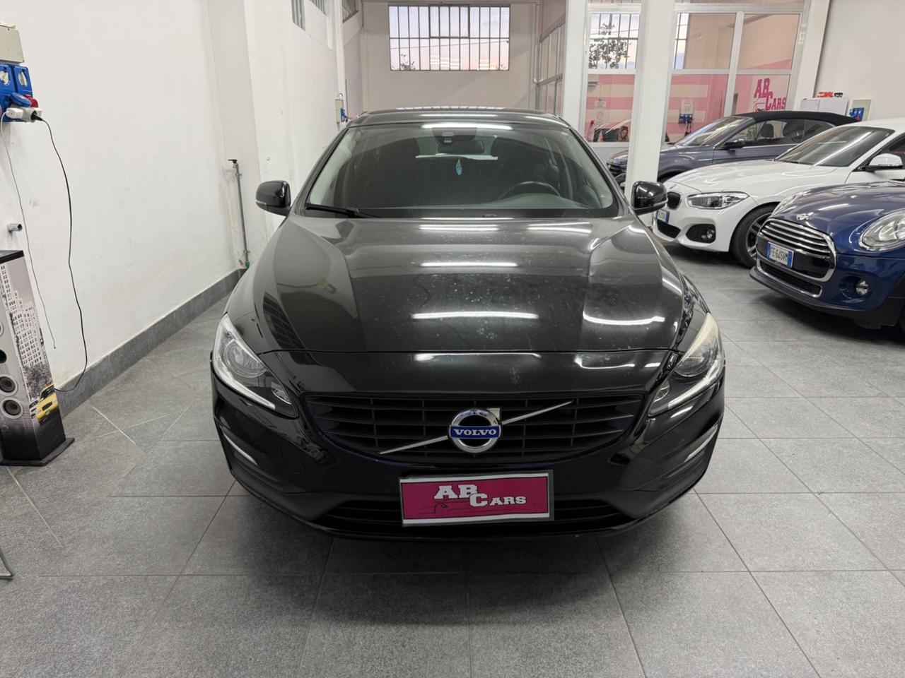 Volvo V60 D2 Geartronic Kinetic