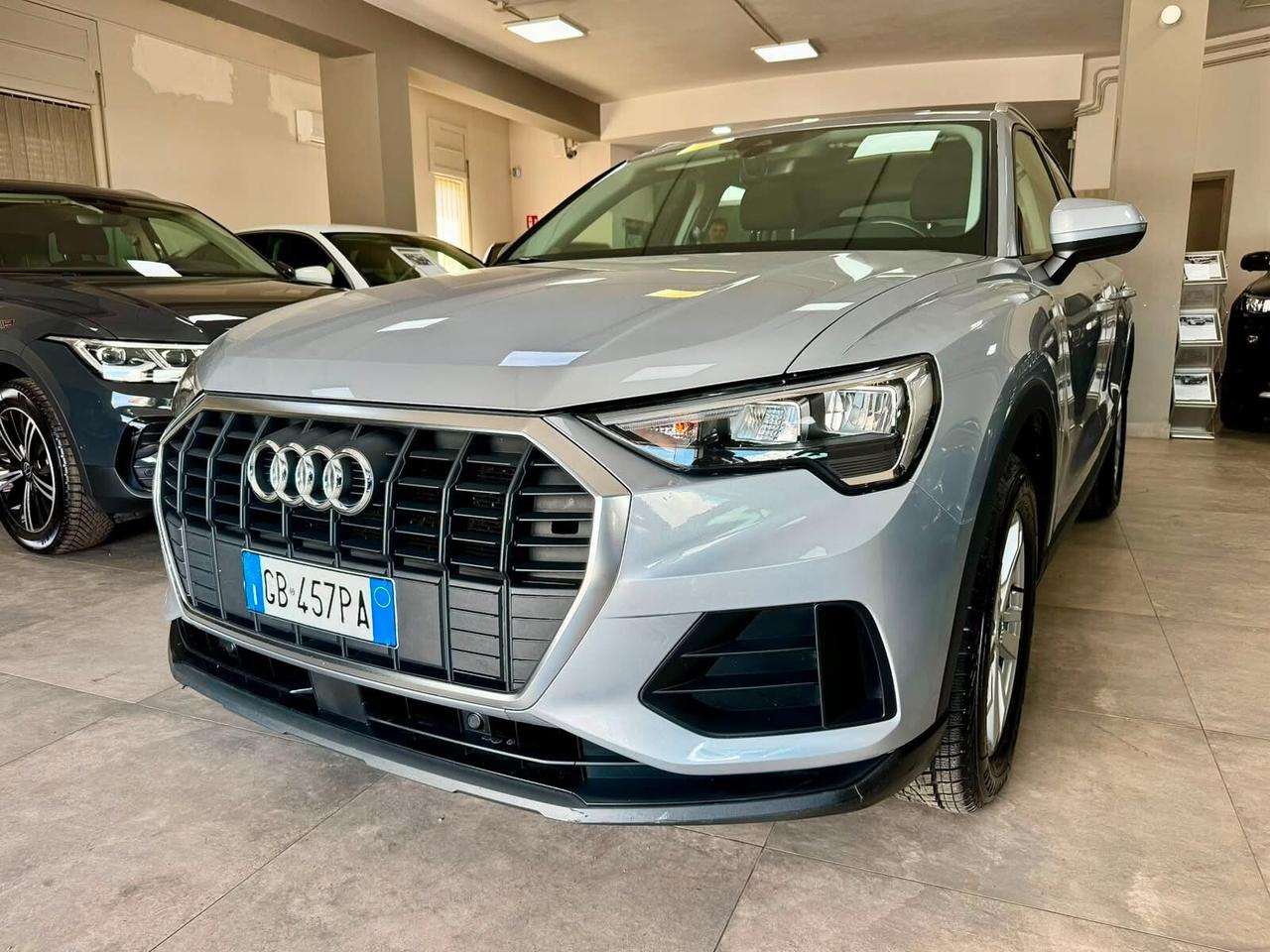 Audi Q3 35 2.0 TDI S tronic Business 2020