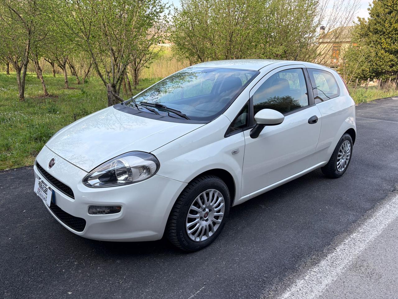 Fiat Punto 1.3 MJT II 75CV 3 porte pop