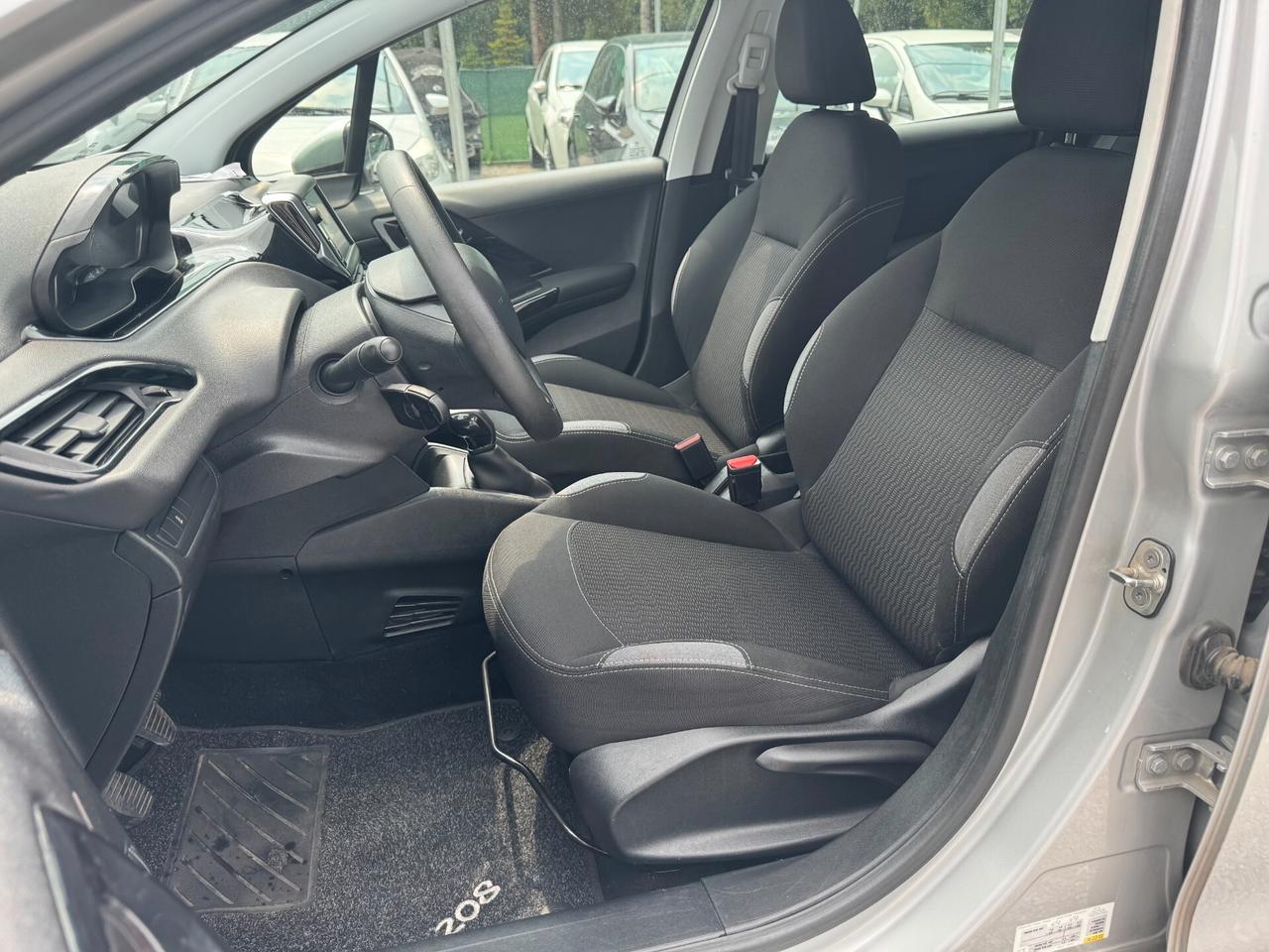 Peugeot 208 PureTech 82 5 porte Access