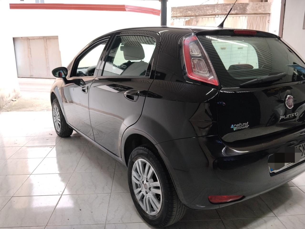 Fiat Punto 1.4 bnz/Metano 2013 CON GARANZIA
