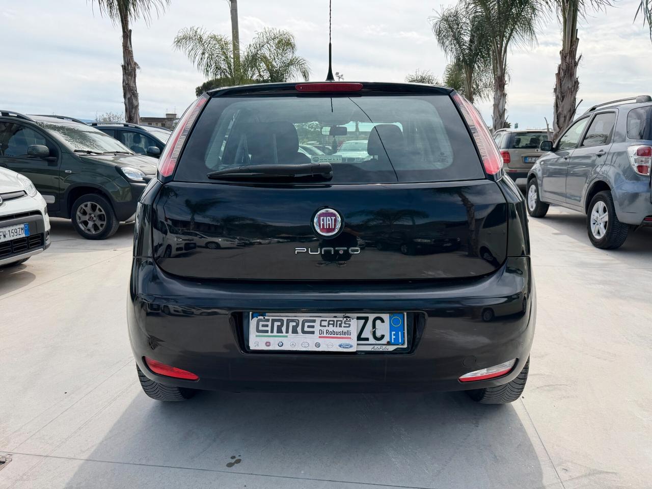FIAT PUNTO ANNO 2014 1.4 NATURAL/POWER 77 CV
