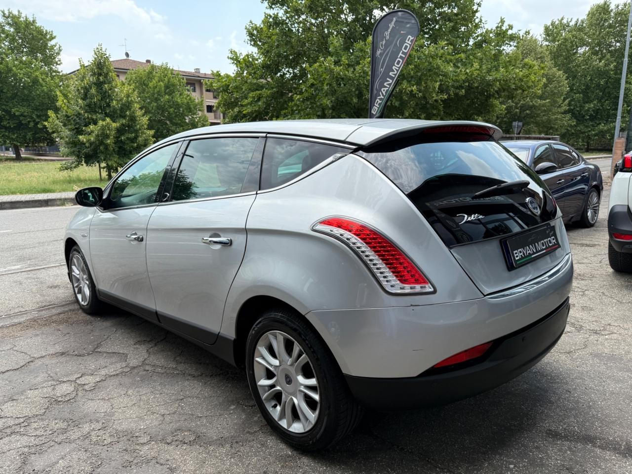 Lancia Delta 1.6 MJT DPF Silver