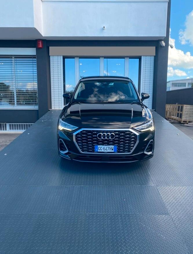 Audi Q3 SPB 45 TFSI e S tronic line edition