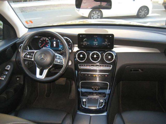 MERCEDES-BENZ GLC 220 D 4MATIC SPORT