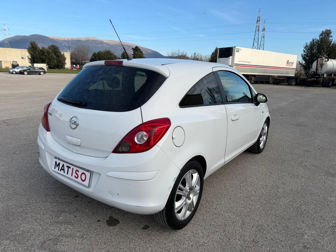 Opel Corsa 1.2 3p 172000 km