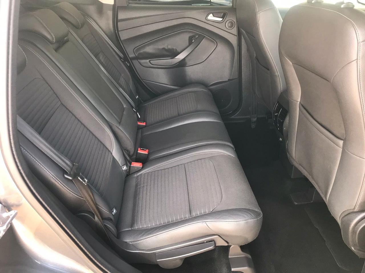 Ford Kuga 1.5 TDCI 120 CV S&S 2WD Titanium