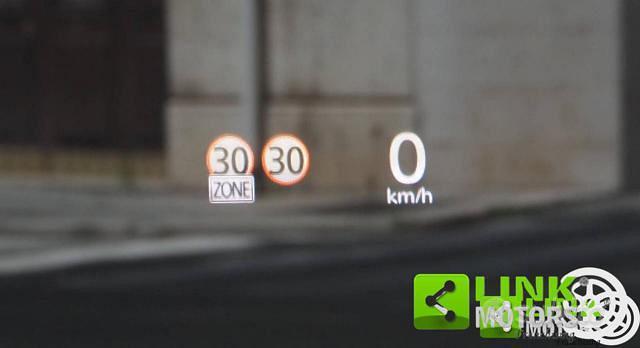 MAZDA CX-30 2.0L e-Skyactiv-X M Hybrid Exclusive