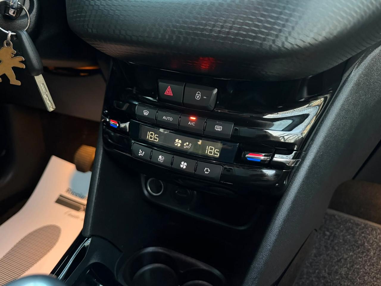 Peugeot 2008 1.5 BlueHDi 100 S&S Allure
