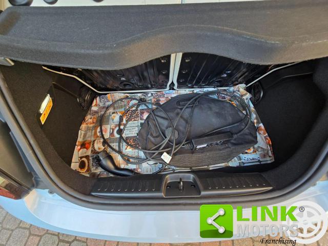 FIAT 500e 42 kWh 118 CV La Prima