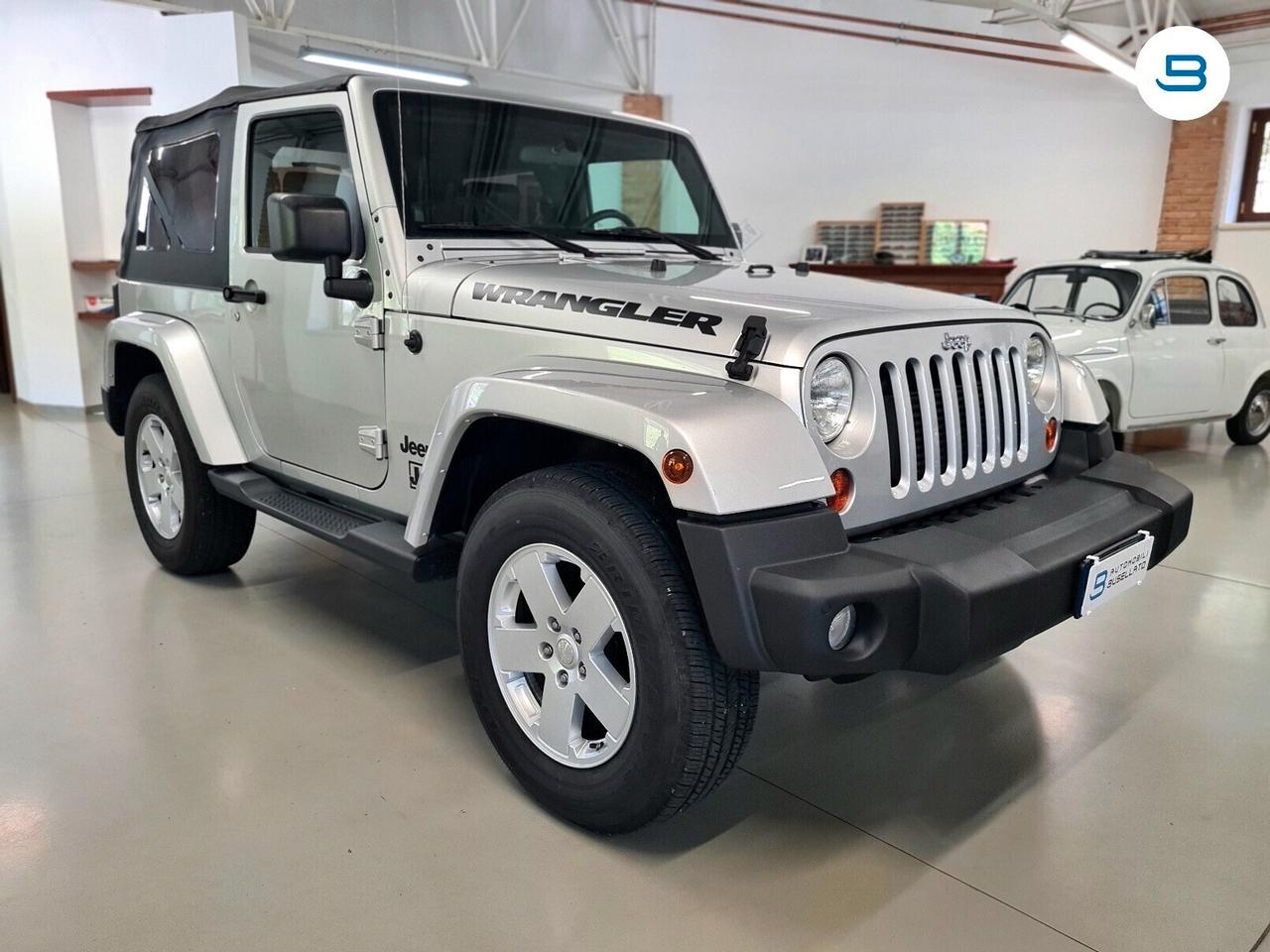 Jeep Wrangler 2.8 CRD DPF Sport Auto **Soft top/Hard top**