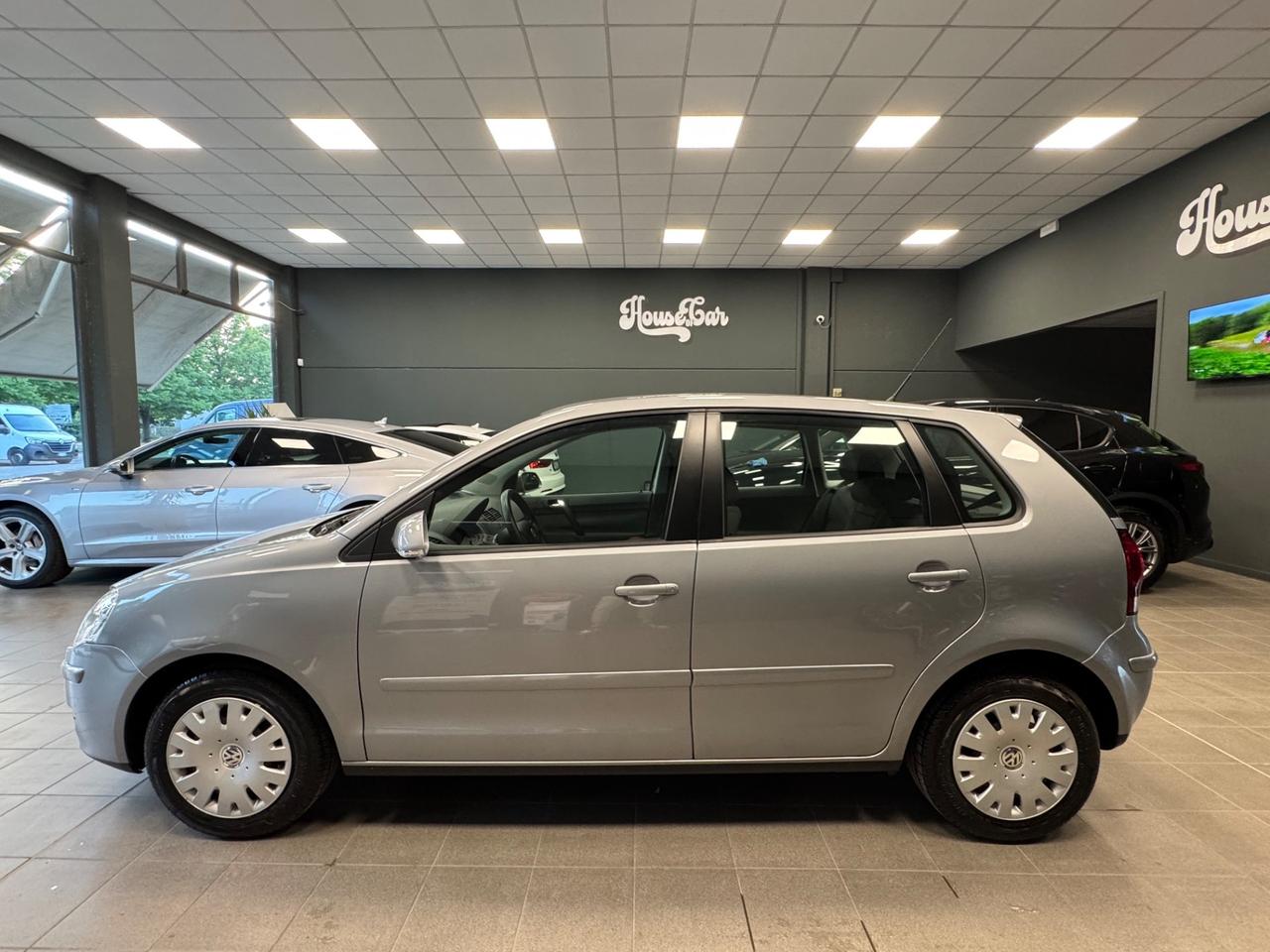 Volkswagen Polo 1.2/70CV 12V 5p. Trendline