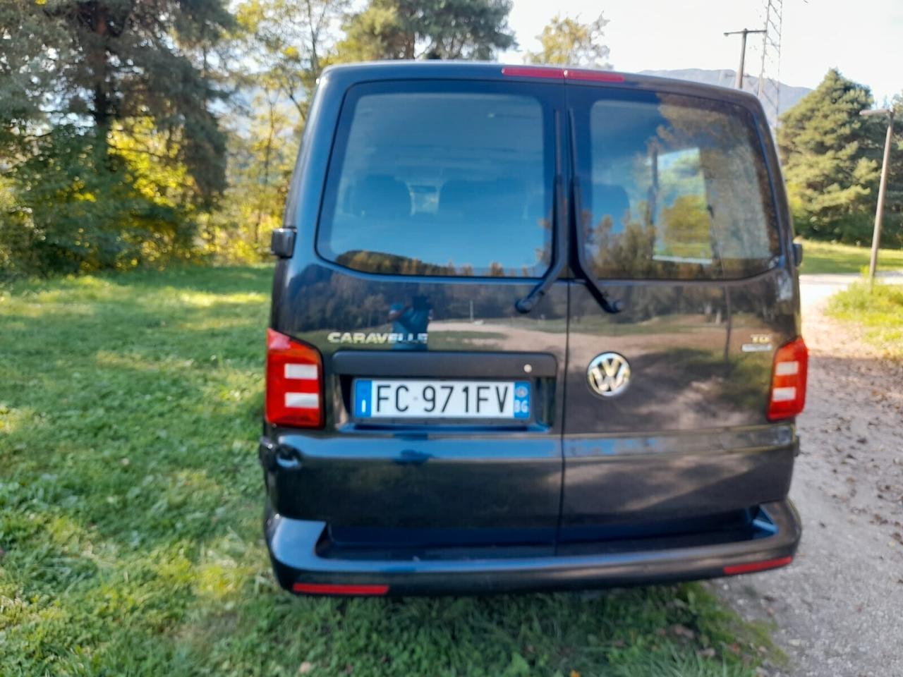 Volkswagen T6 Caravelle 2.0 TDI 150CV PL Comfortline 9 POSTI