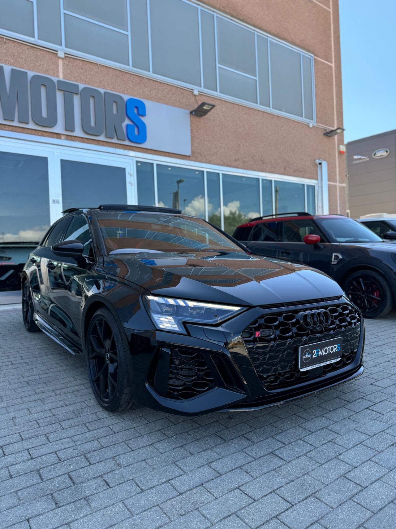 Audi RS3 Sportback 2.5 tfsi quattro s-tronic 400CV KM0