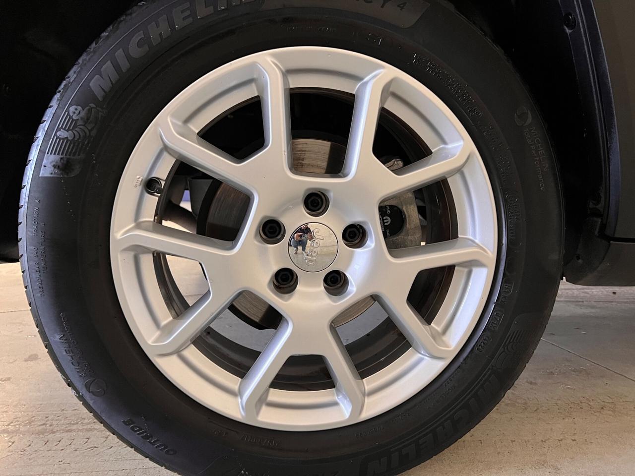 Jeep Renegade 1.3 T4 DDCT Limited