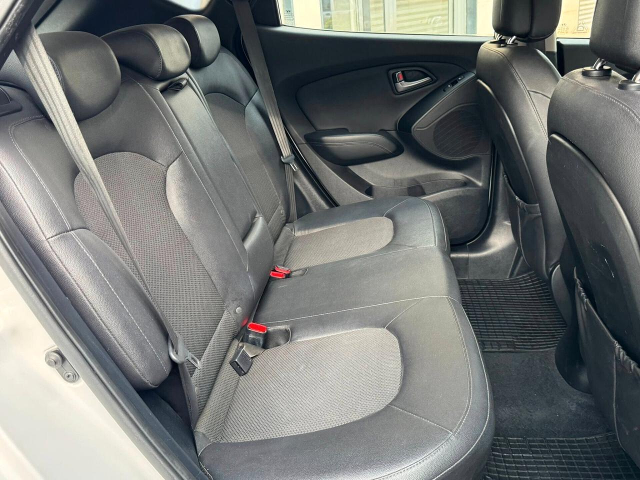 HYUNDAI IX35 1.7 CRDI 115 CV X-POSSIBLE NAVI+RETROCAMERA