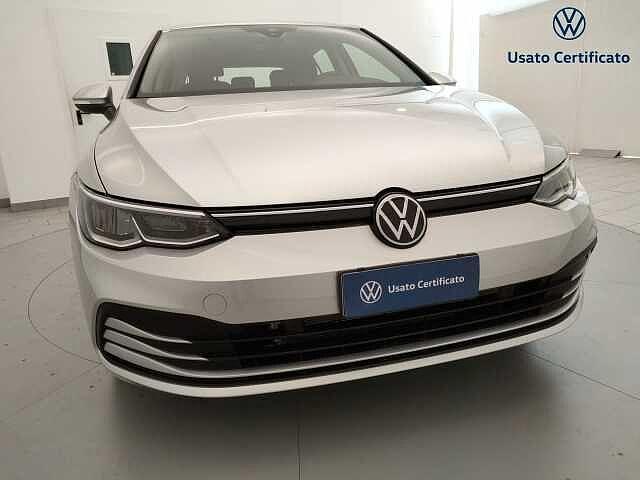 Volkswagen Golf 8ª serie 1.0 eTSI EVO DSG Life