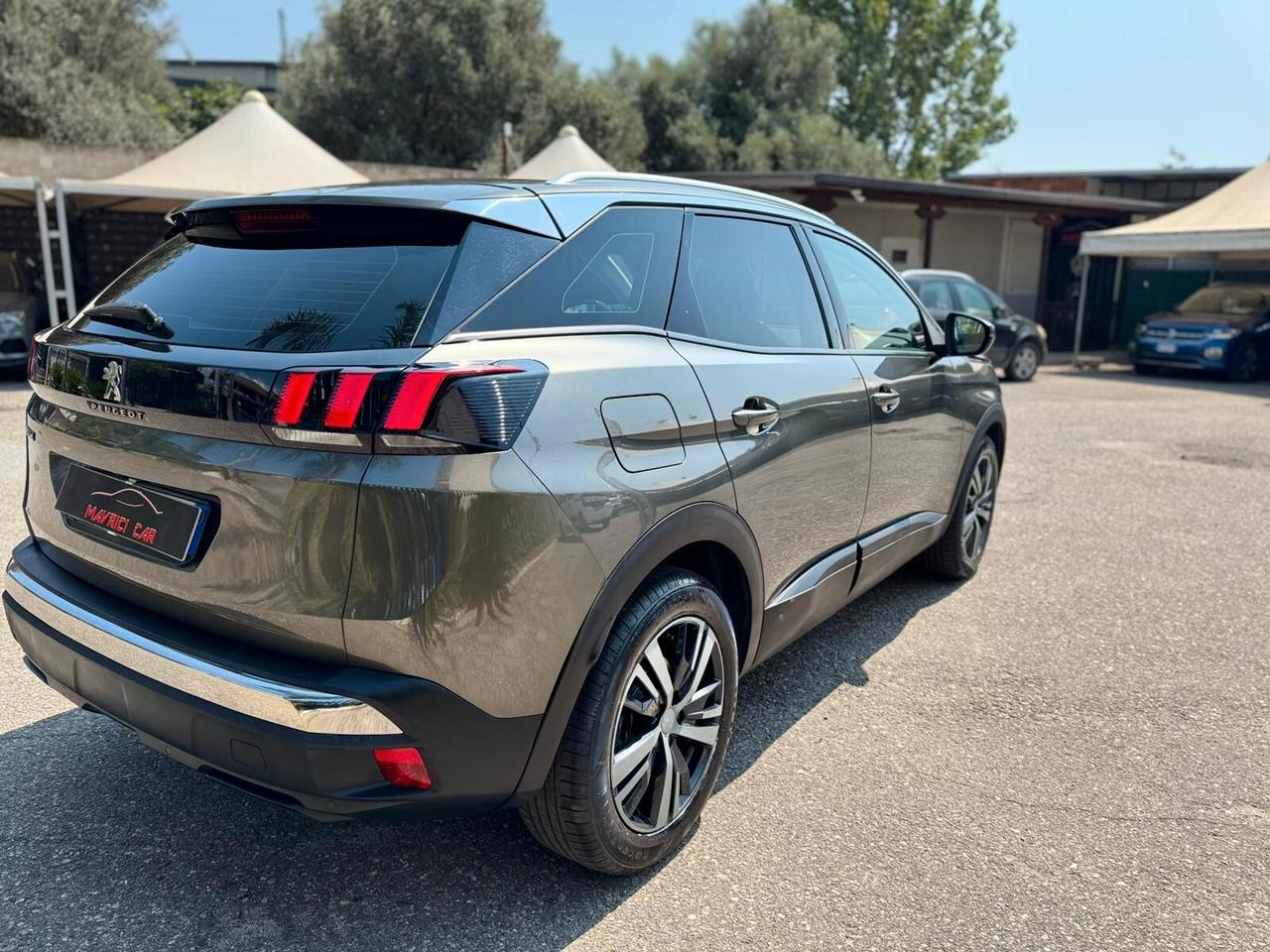 Peugeot 3008 BlueHDi 130 S&S EAT8 Allure