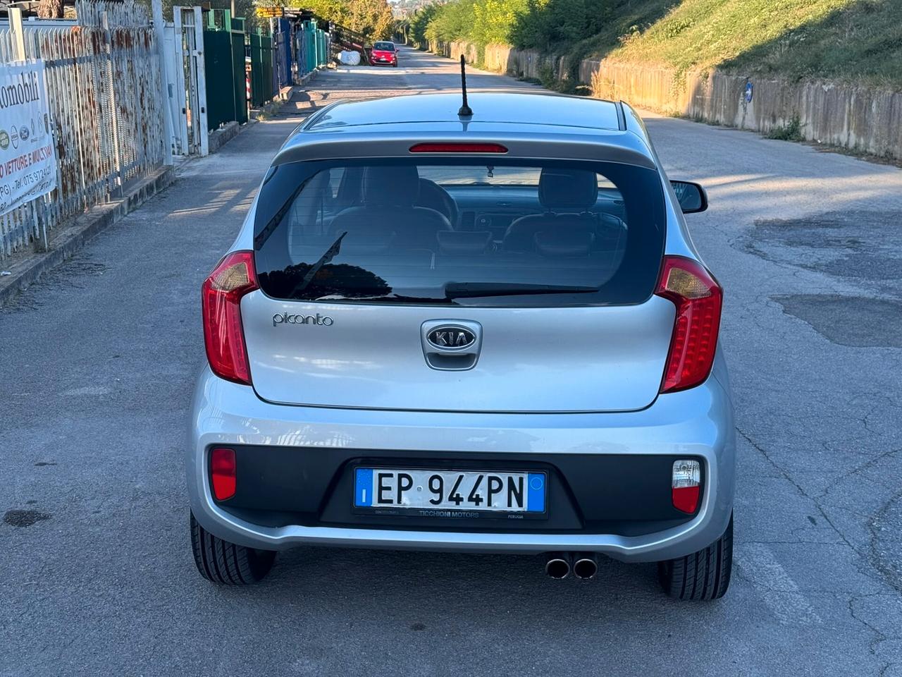 Kia Picanto 1.0 12V 3 porte Urban