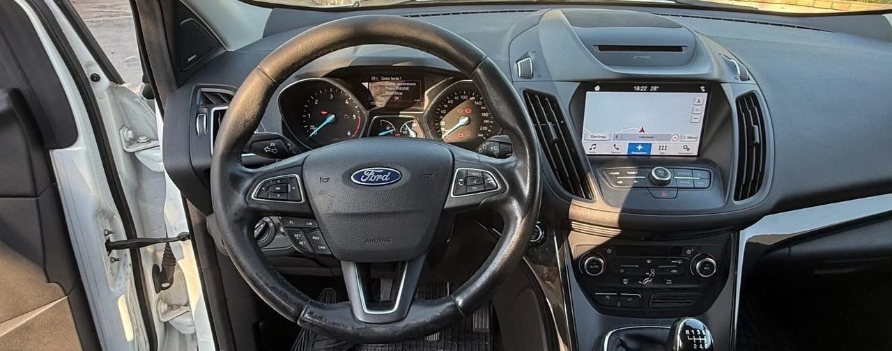 Ford Kuga 1.5 TDCI 120 CV S&S 2WD Titanium
