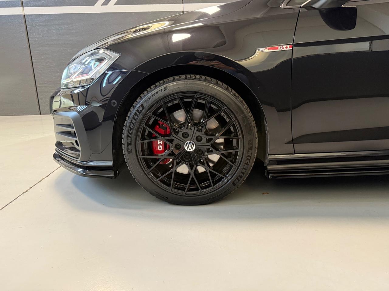 Volkswagen Golf GTI Performance FULL PELLE DYNAUDIO