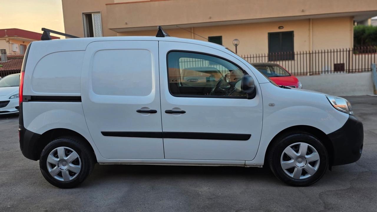 Renault Kangoo 1.5 dCi 75CV F.AP. 3p. Express Compact