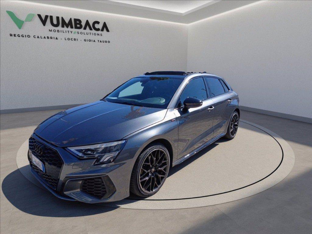AUDI A3 Sportback 35 2.0 tdi Identity Black s-tronic del 2023