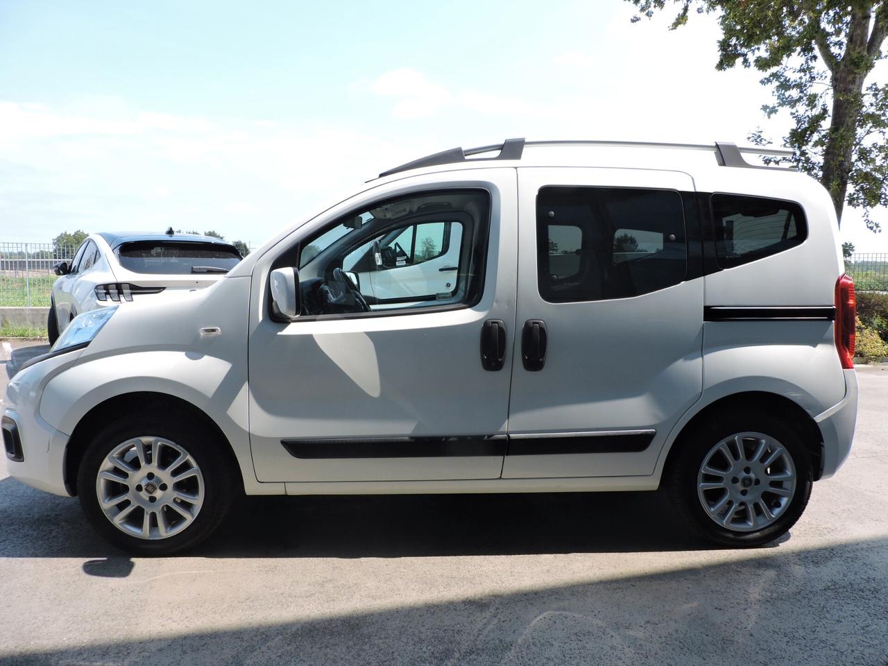 FIAT QUBO 1.4 8V 77 CV Lounge Natural Power